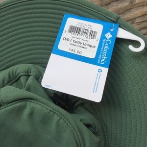 carl peak booney hat